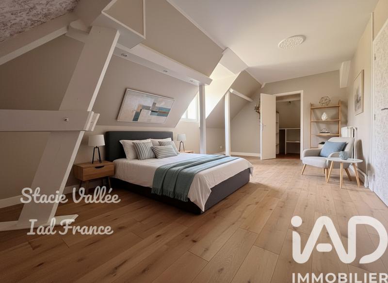 Maison - 145 m² - 7 pièces