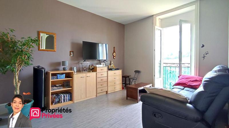 Immeuble - 151 m² - 9 pièces