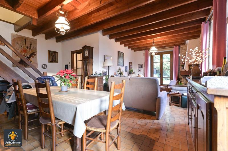 Maison - 110 m² - 5 pièces