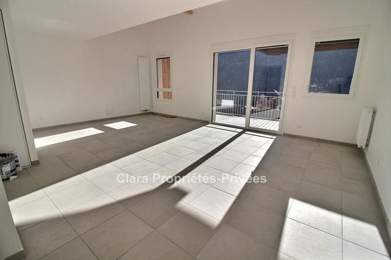 Appartement - 117 m² - 4 pièces
