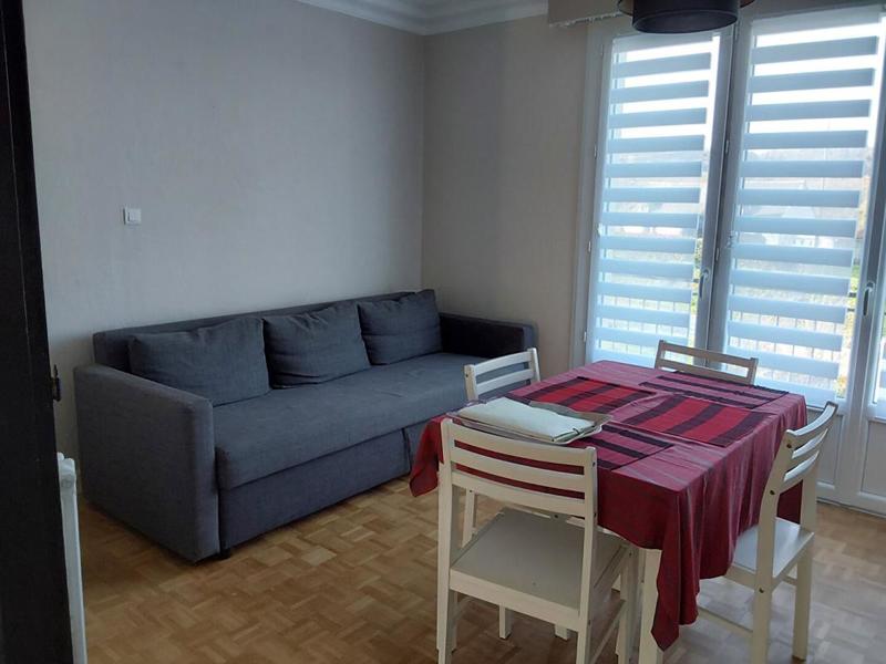 Maison - 85 m² - 6 pièces