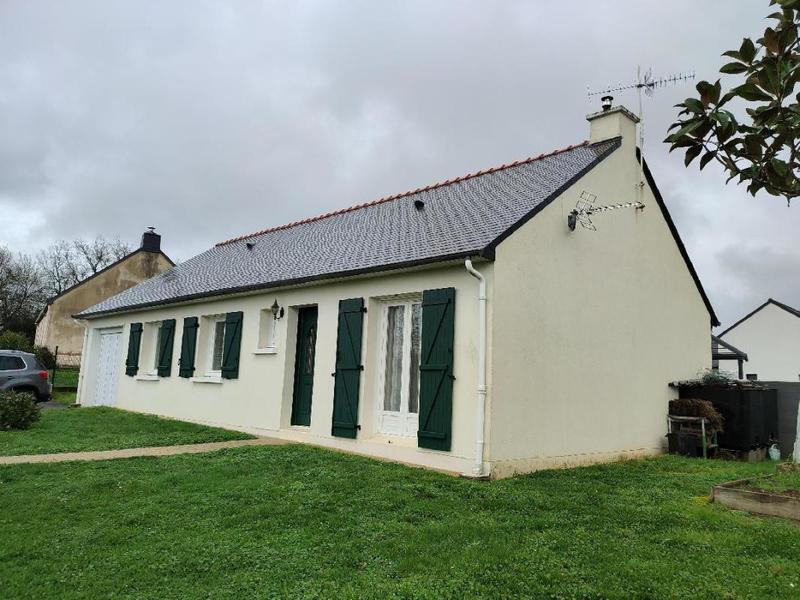 Maison - 93 m² - 5 pièces