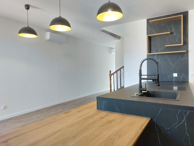 Maison - 144 m² - 6 pièces