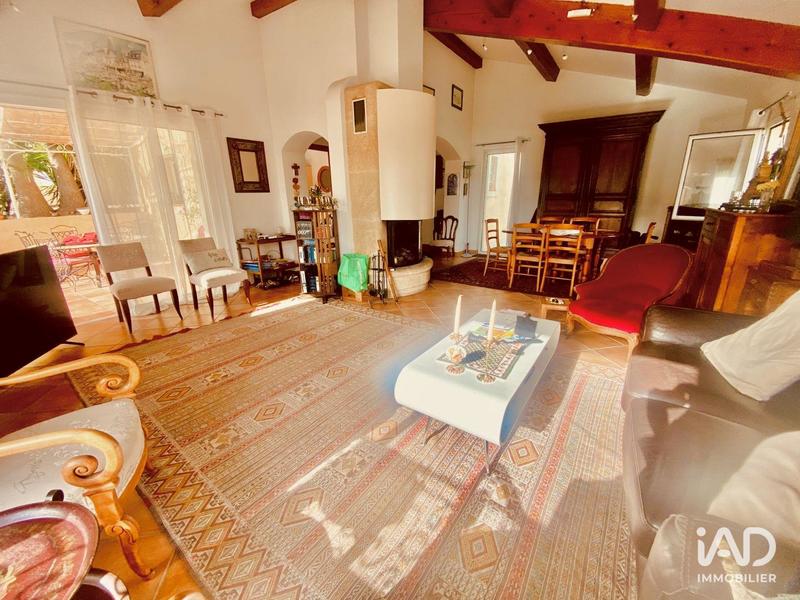 Maison - 223 m² - 7 pièces