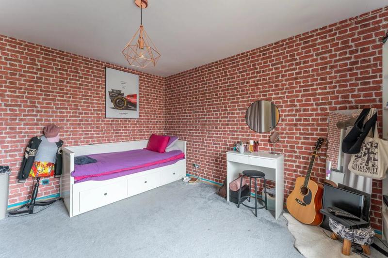 Maison - 160 m² - 6 pièces