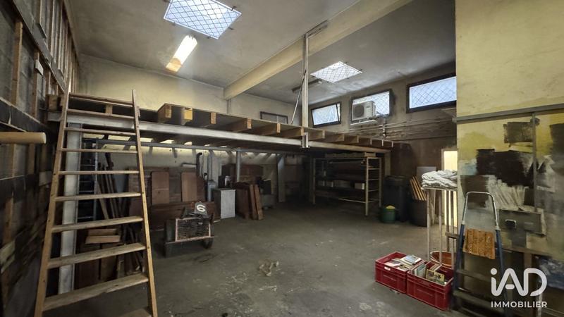 Local commercial - 212 m²