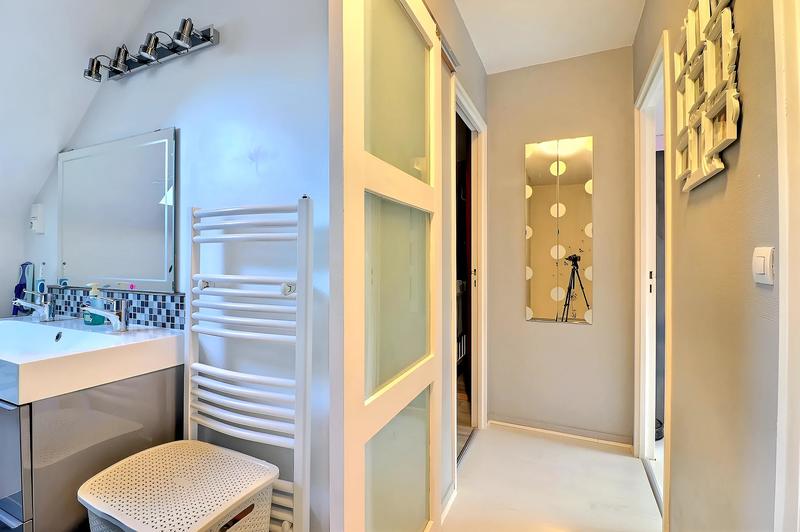 Maison - 90 m² - 5 pièces