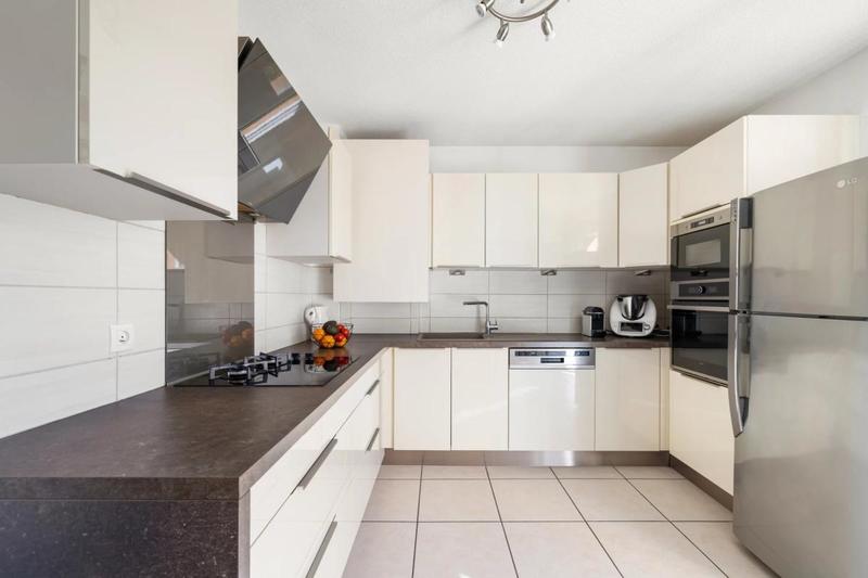 Maison - 98 m² - 4 pièces