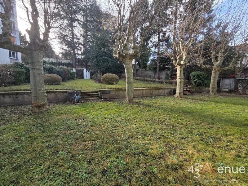 Appartement - 128 m² - 5 pièces