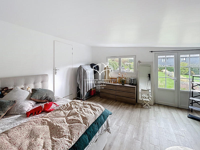 Maison contemporaine - 158 m² - 6 pièces