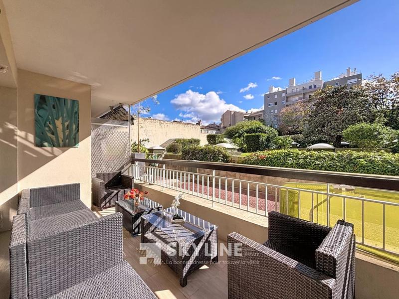 Appartement - 75 m² - 3 pièces