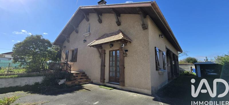 Maison - 200 m² - 6 pièces