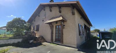 Maison - 200 m² - 6 pièces