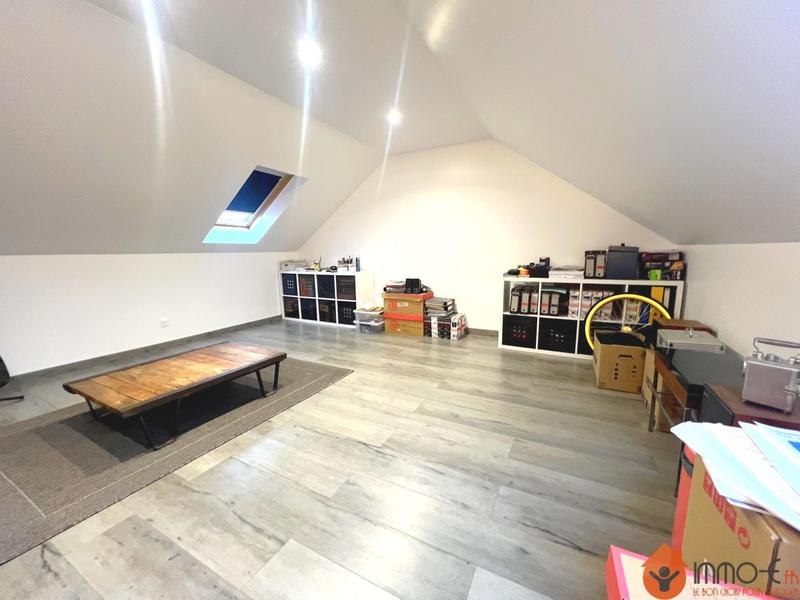 Maison - 98 m² - 6 pièces