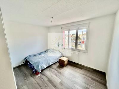 Appartement - 75 m² - 5 pièces