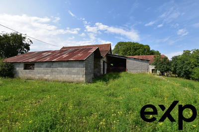 Maison - 168 m² - 3 pièces