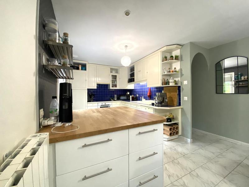 Maison ancienne - 142 m² - 8 pièces