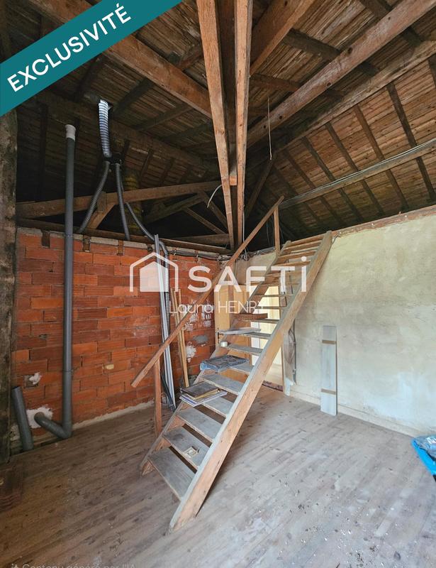 Maison - 275 m² - 8 pièces