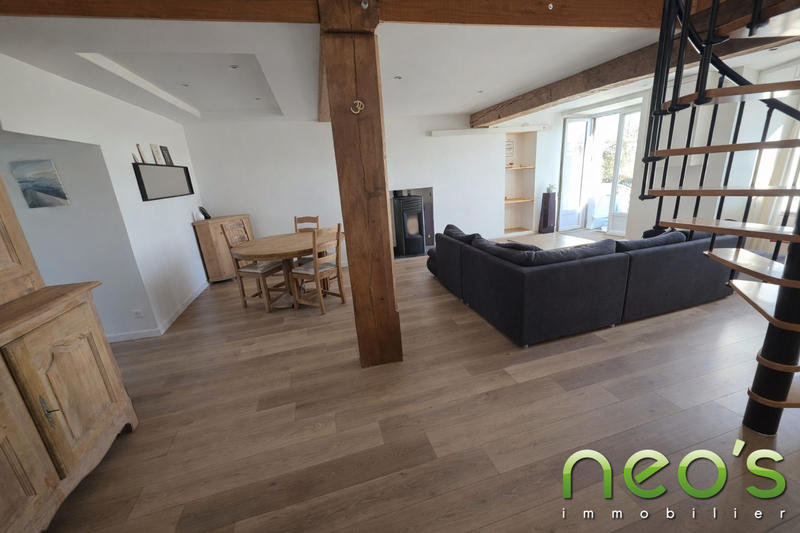 Maison - 152 m² - 6 pièces