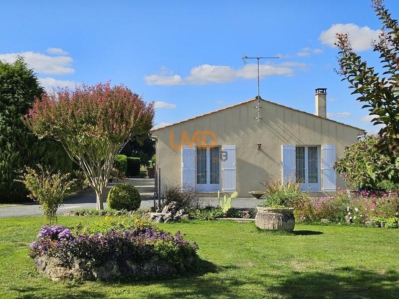 Pavillon - 140 m² - 5 pièces