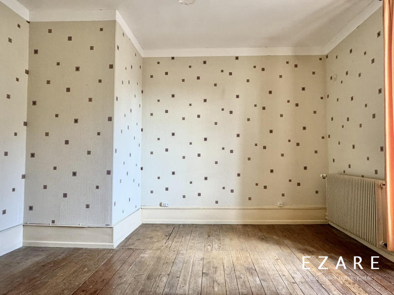 Maison - 225 m² - 6 pièces