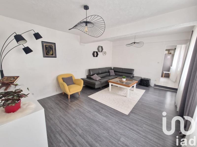 Maison - 140 m² - 7 pièces