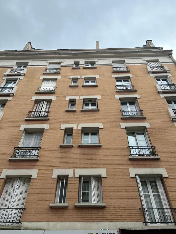 Studio - 17 m² - 2 pièces