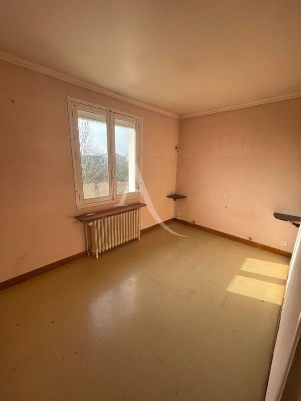 Maison - 97 m² - 5 pièces