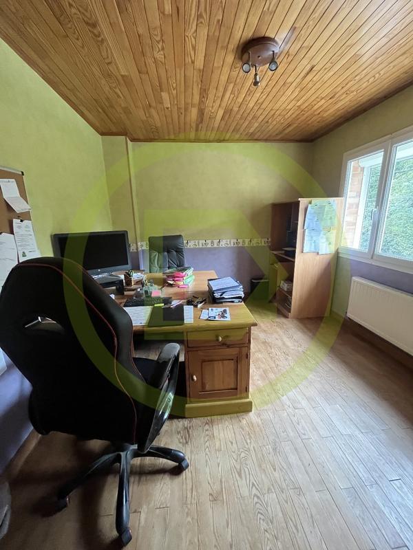 Maison - 82 m² - 5 pièces