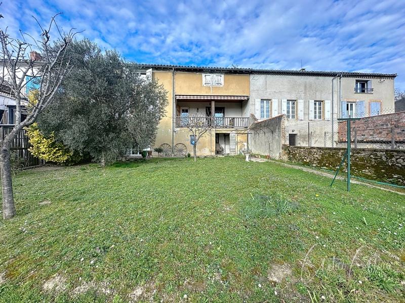 Maison de village - 147 m² - 5 pièces