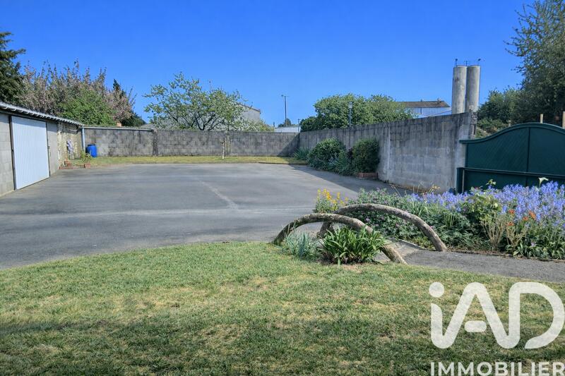 Maison - 97 m² - 5 pièces