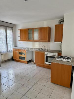 Appartement - 64 m² - 3 pièces