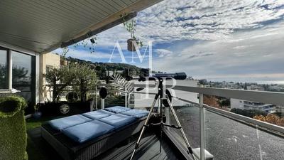 Appartement - 122 m² - 4 pièces