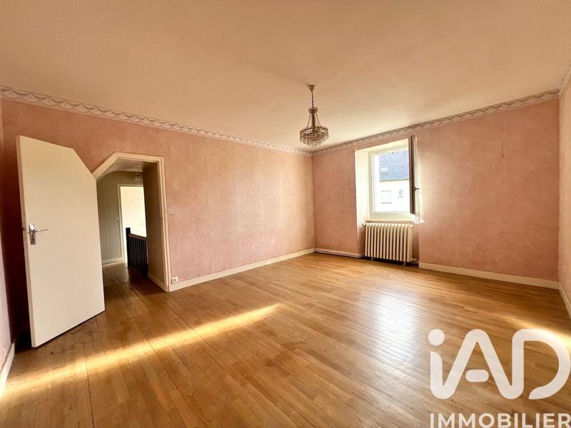 Maison - 101 m² - 5 pièces