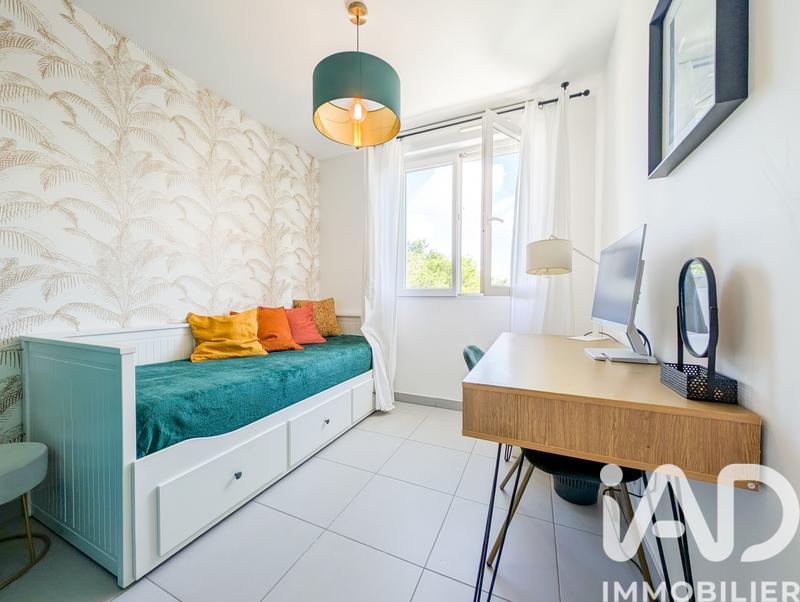 Maison - 94 m² - 4 pièces