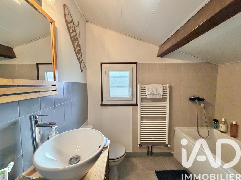 Maison - 90 m² - 4 pièces