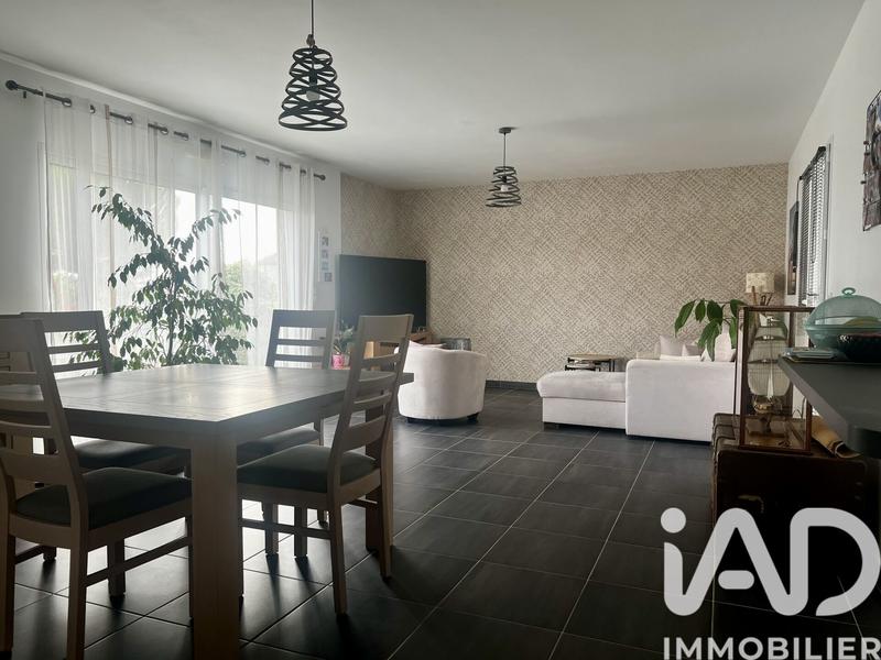 Maison - 81 m² - 3 pièces