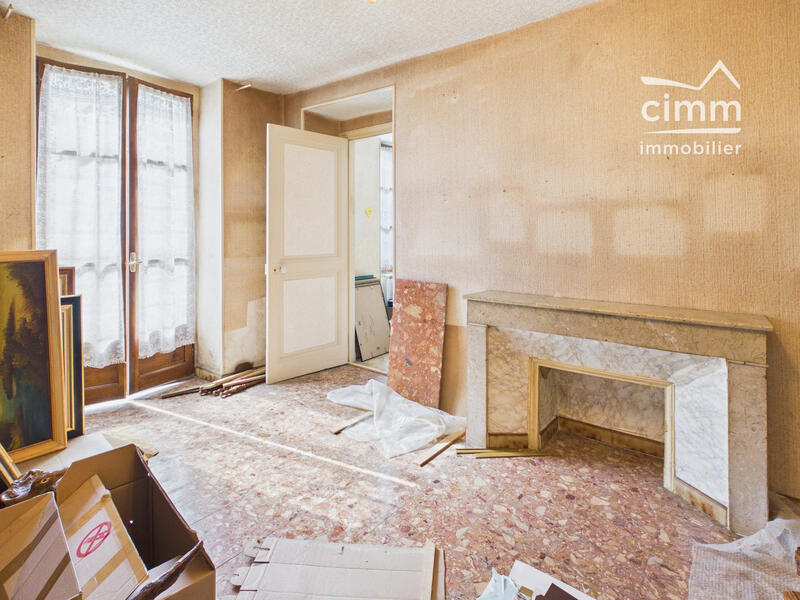 Maison ancienne - 160 m² - 8 pièces