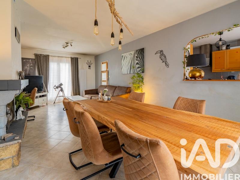 Maison - 83 m² - 4 pièces