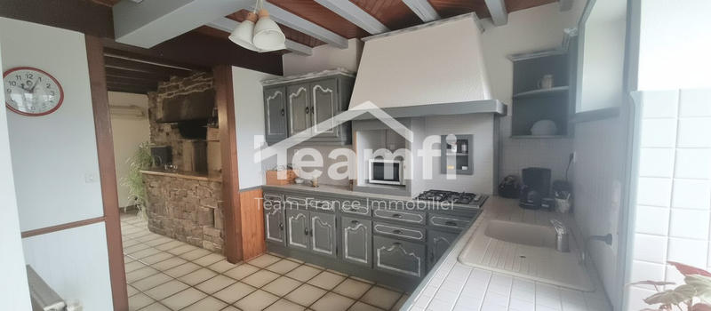 Maison - 102 m² - 5 pièces