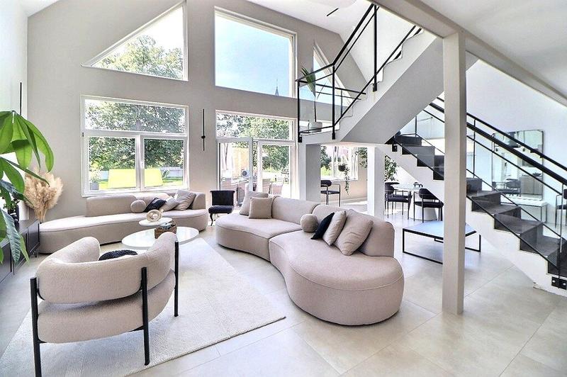 Maison contemporaine - 193 m² - 6 pièces