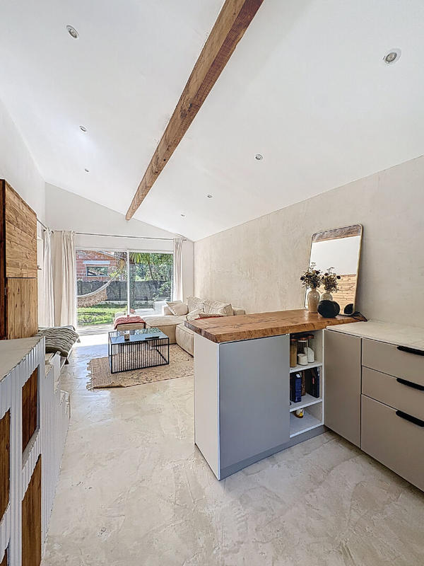 Maison - 85 m² - 3 pièces