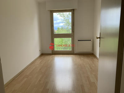 Appartement - 76 m² - 4 pièces