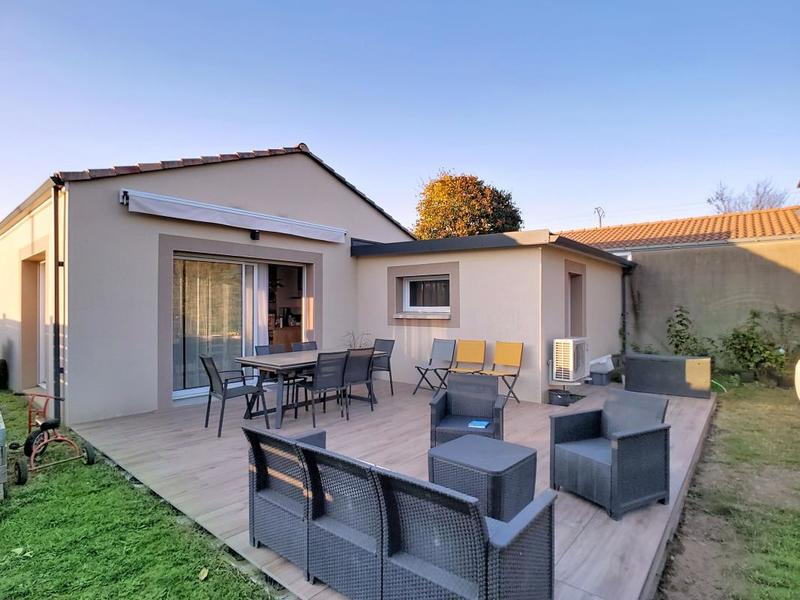 Maison - 80 m² - 4 pièces