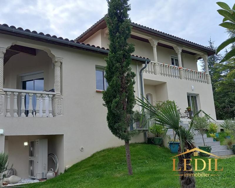 Maison d'architecte - 205 m² - 7 pièces