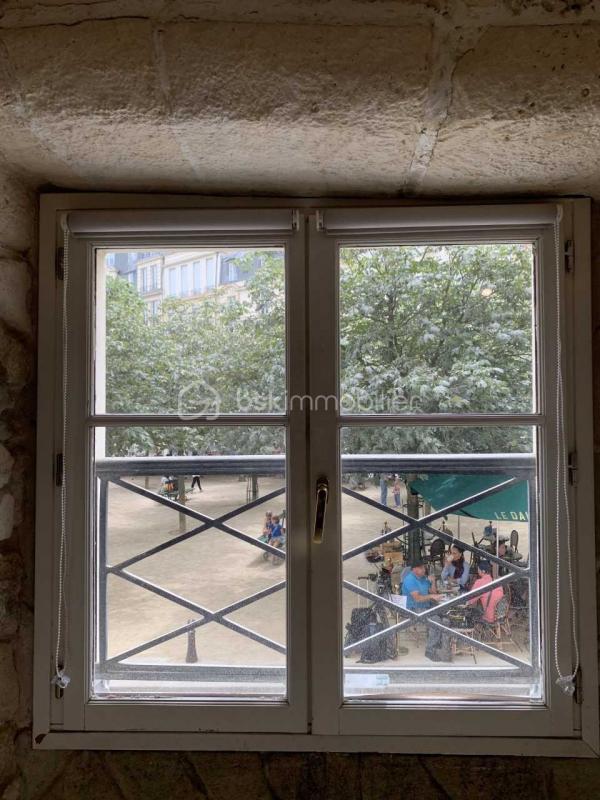 Local commercial - 83 m² - 3 pièces