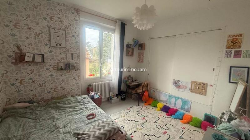 Maison - 140 m² - 6 pièces