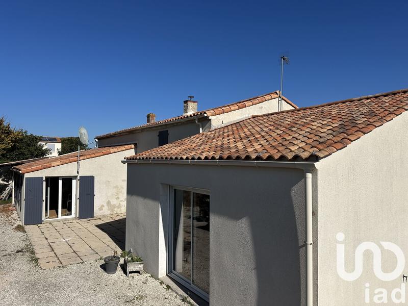 Maison - 209 m² - 8 pièces