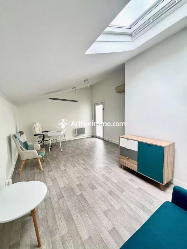 Bureau - 21 m² - 1 pièce