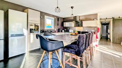 Maison - 100 m² - 4 pièces